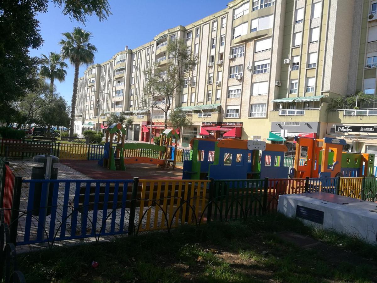 Piso Nuevo Al Lado De La Playa Apartment มาลากา ภายนอก รูปภาพ